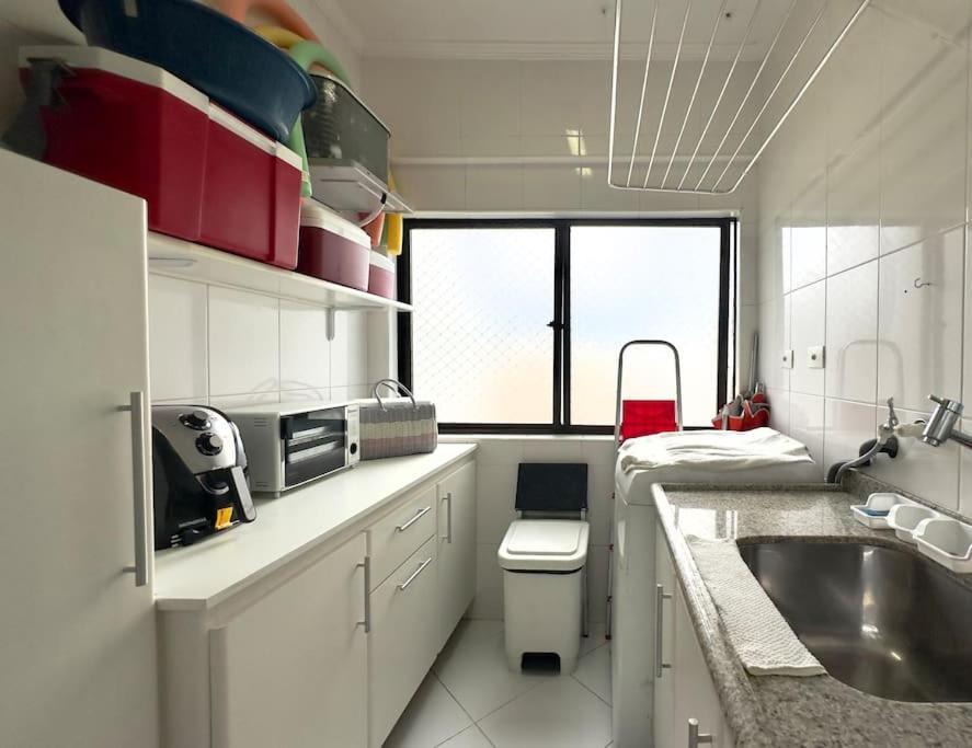 Golden Apto 6 - Cond Beira Mar, 3 Dorm, 2 Suites, Ar-cond, Wi-fi, 2 Garagens, Piscina Apartamento