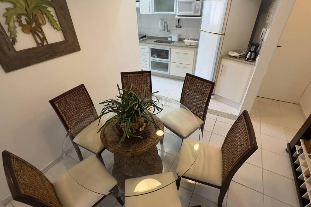 Golden Apto 6 - Cond Beira Mar, 3 Dorm, 2 Suites, Ar-cond, Wi-fi, 2 Garagens, Piscina Apartamento *
